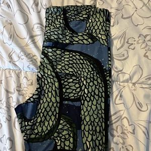 Dragon scale LuLaRoe leggings